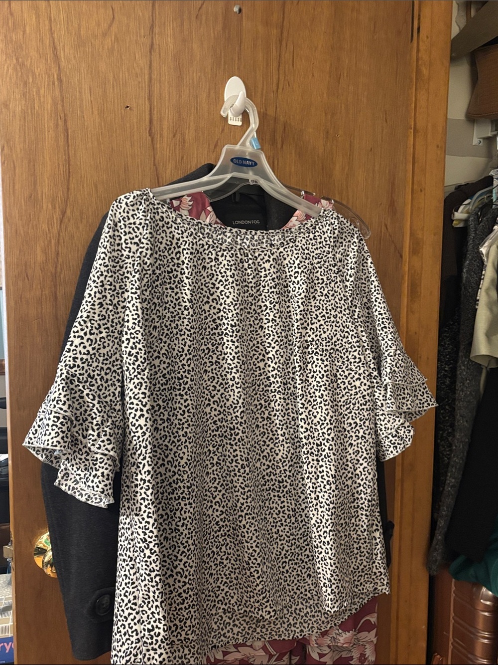 Shein black and White Leopard Ruffle Sleeve Blouse